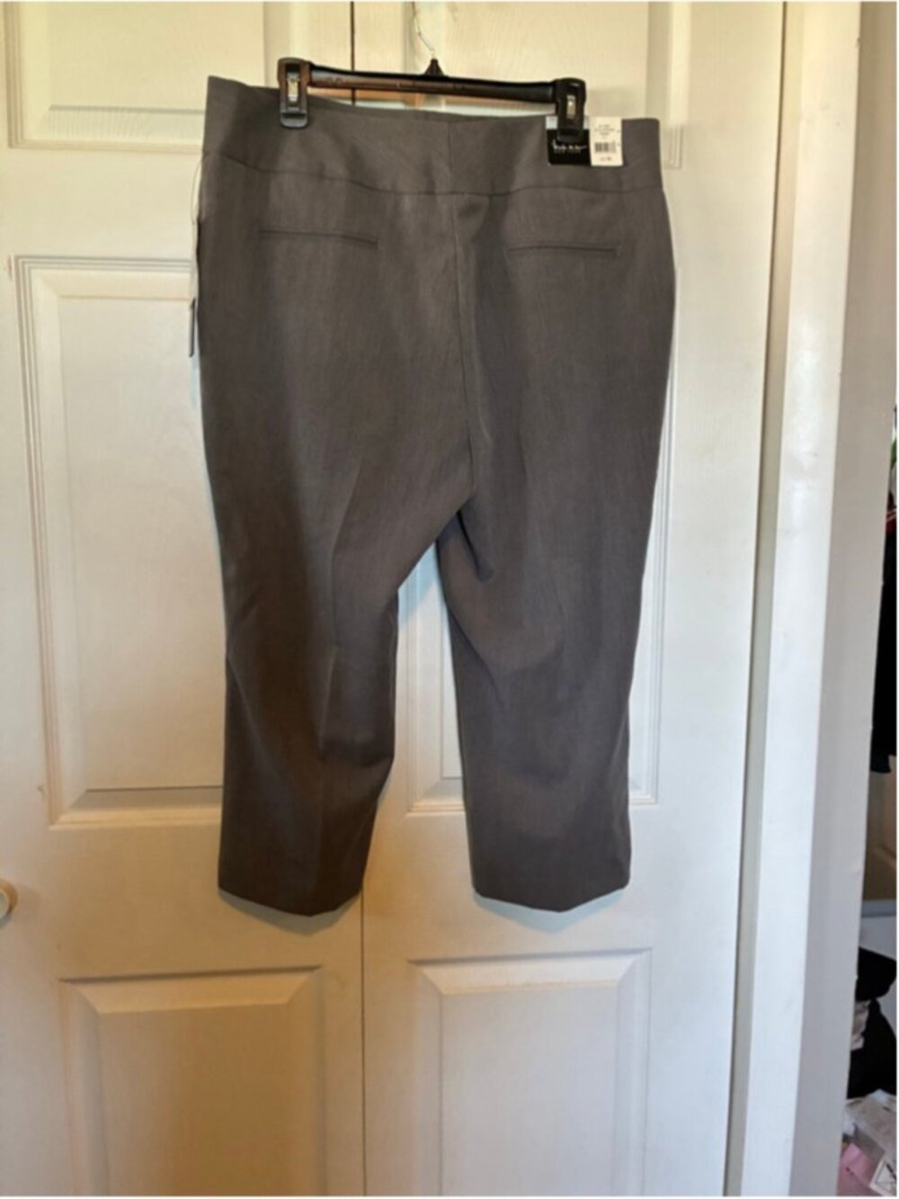 Women's Nicole Miller New York Grey Capri Pants Size 16 - Picture 3 of 5